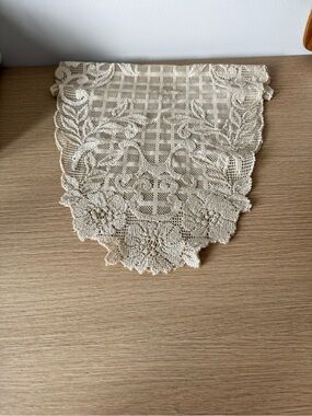 Cream Lace Crochet Doily Table Runner